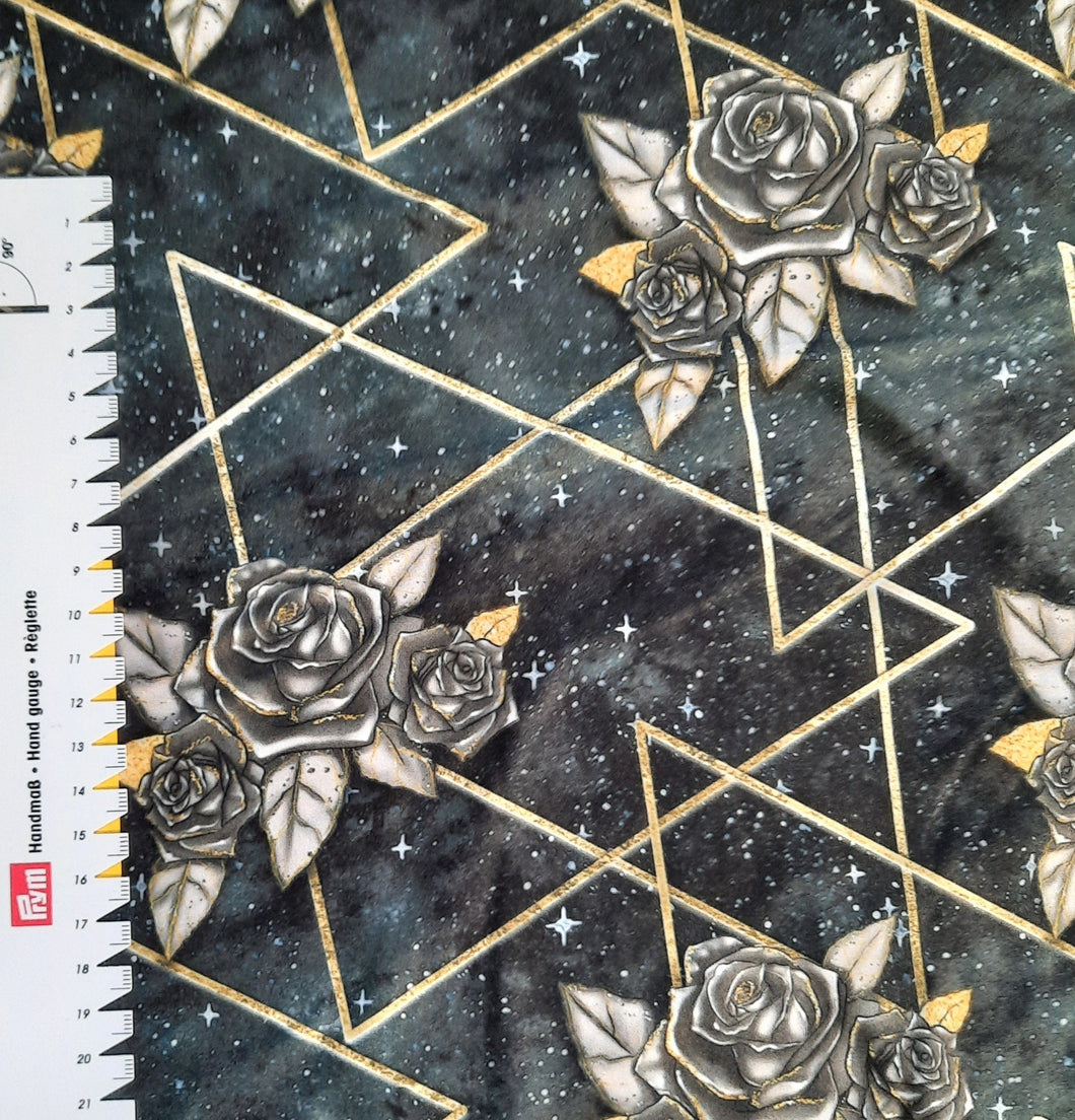 #313 fleurs et triangles fond noir vendu au demi mètre DPB surplus